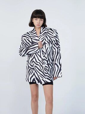Ann Andelman Zebra Print Blazer, size 34 (fits S-M??)